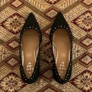 NIB Elegant Black Women's Suede Pumps with Studded Detail